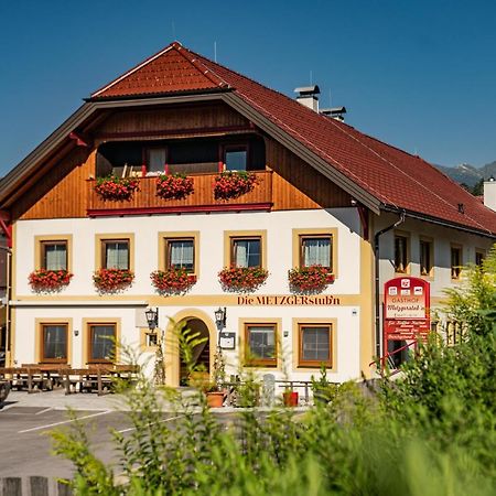Hotel Die Metzgerstubn Санкт-Михель  Экстерьер фото
