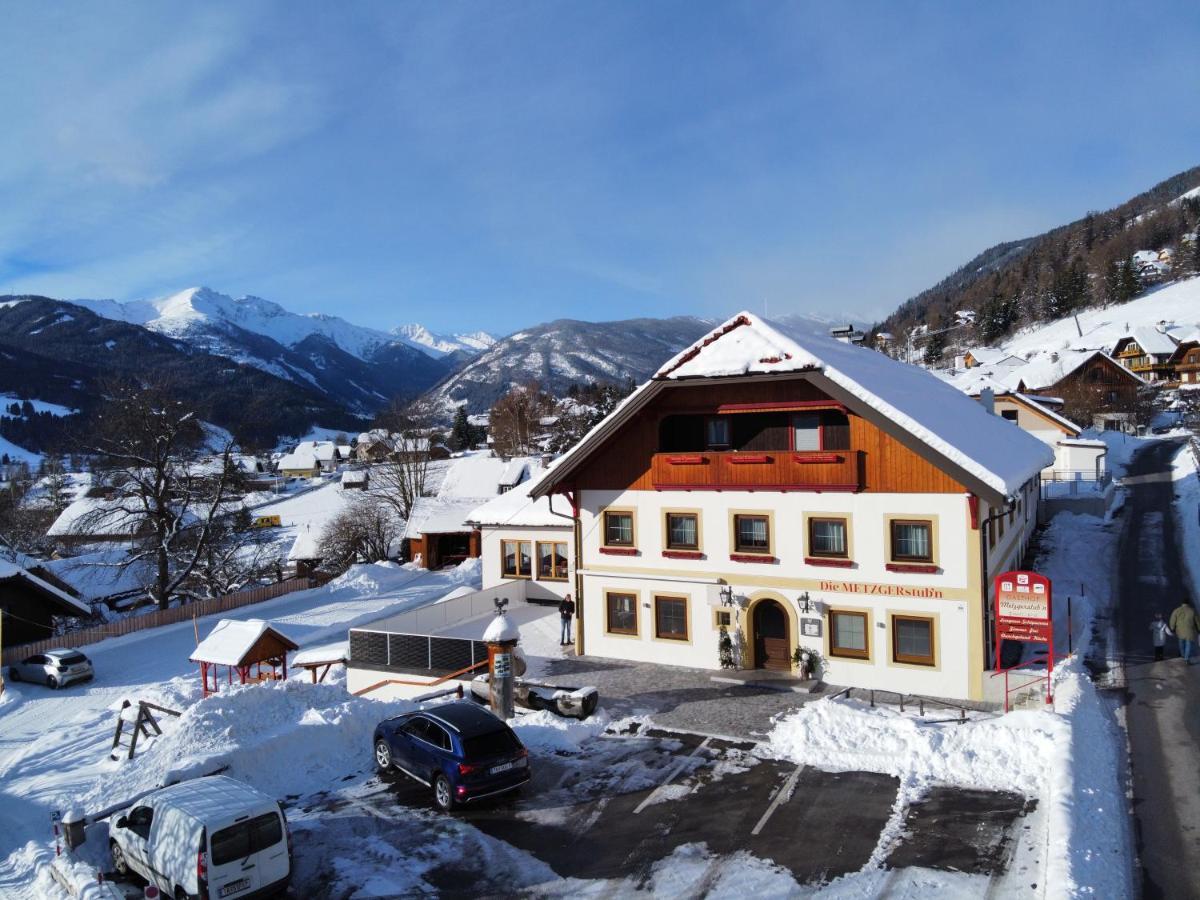 Hotel Die Metzgerstubn Санкт-Михель  Экстерьер фото