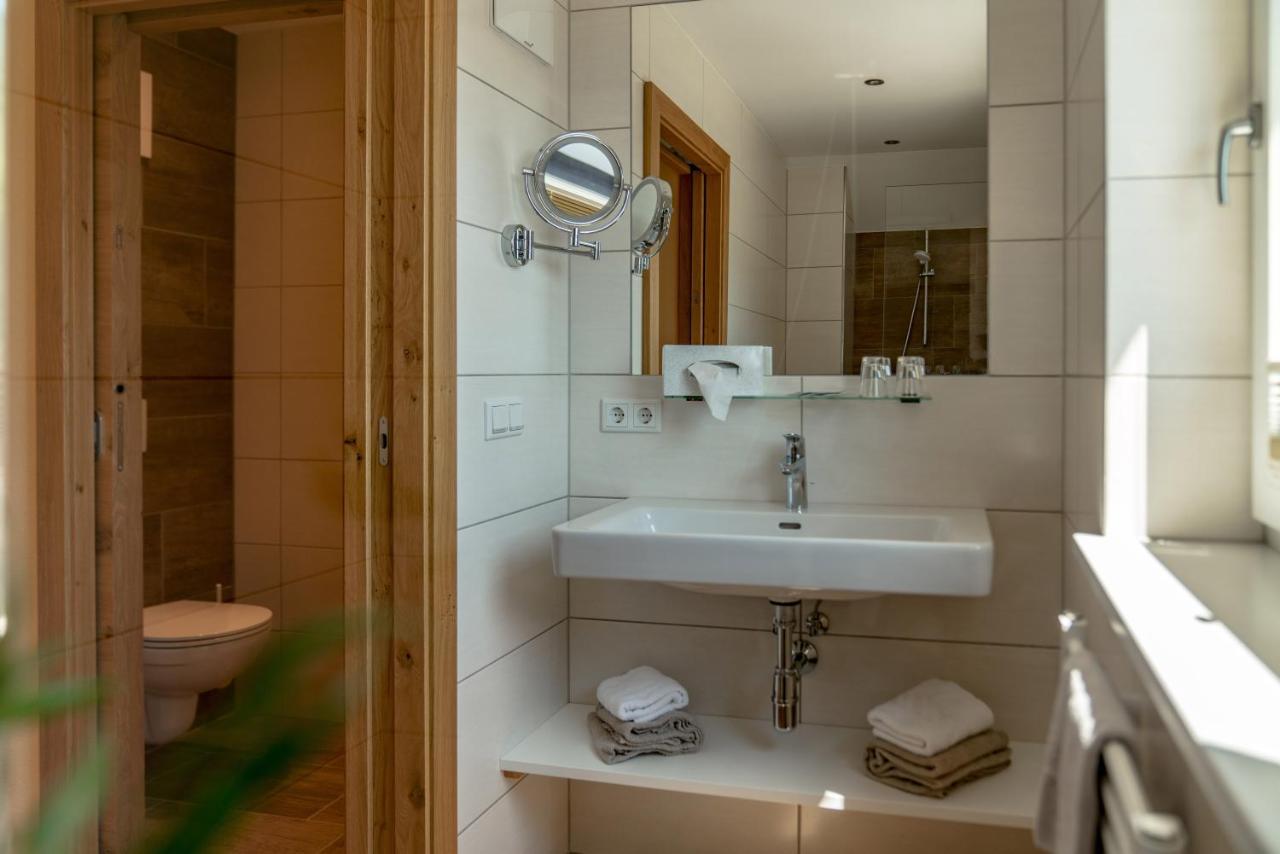 Hotel Die Metzgerstubn Санкт-Михель  Экстерьер фото